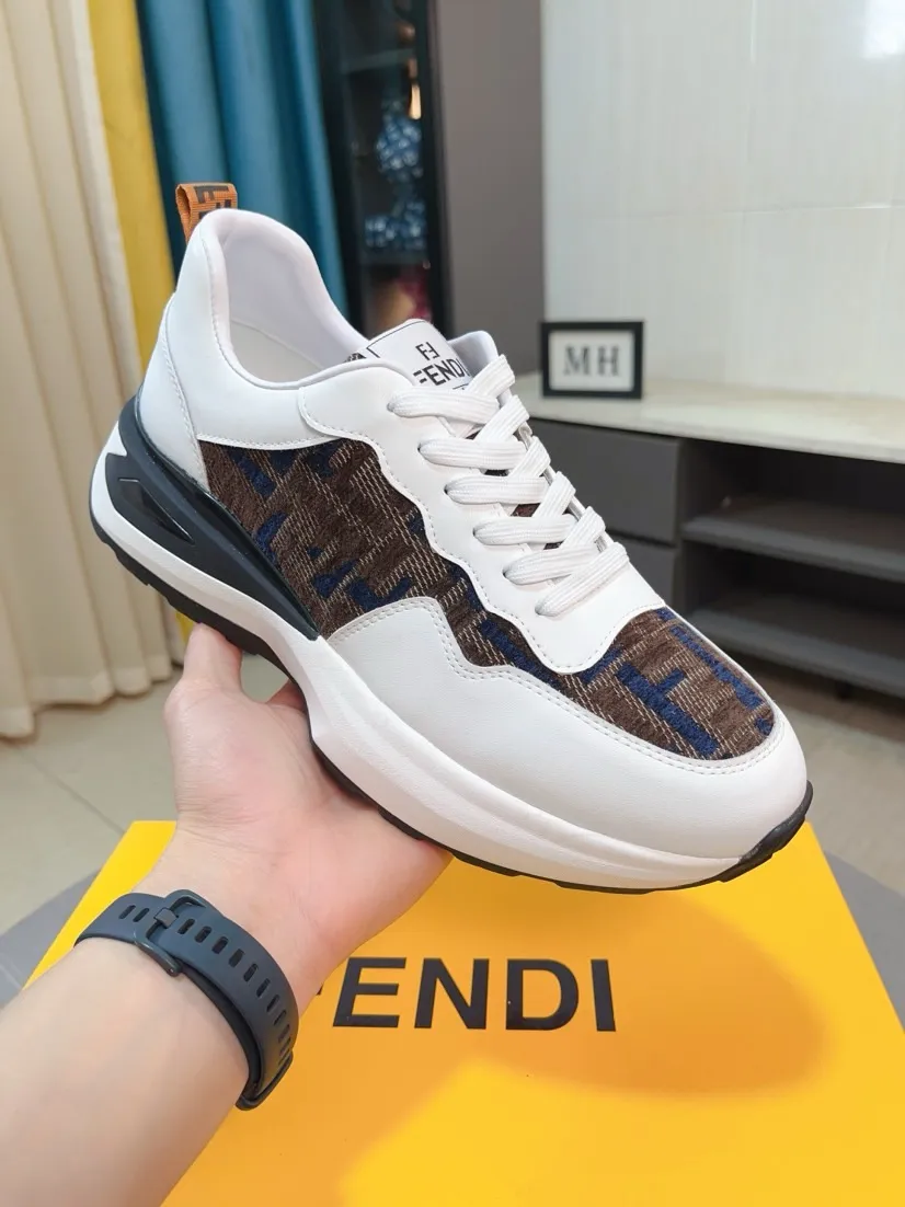 Factory price 458🌹🌹[fendi] Fendi classic and comfortable men, this complex sneaker is made of soft calfskin➕genuine leather lining➕original ultra-light rubber material rough outsole. This unique light and thin style is suitable for the casual and exquisite sensibility of this season. It is comfortable and natural on the feet. It is an everyday style for casual travel in autumn and winter! 38/44